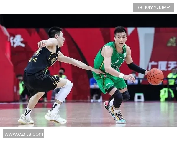 南京篮球队与深圳篮球队赛后分析灵活性表现及战术调整探讨